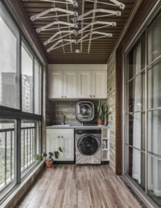 Sàn nhựa giả gỗ phòng giặt có nên lát không? Ưu nhược điểm và kinh nghiệm thực tế