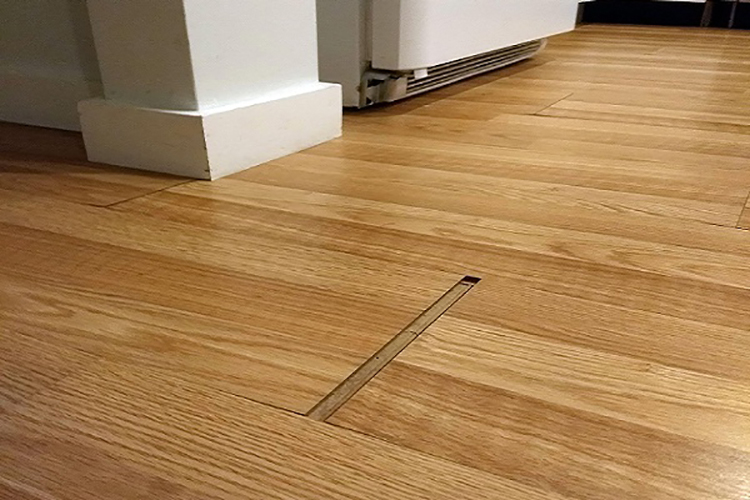 Sàn Gỗ Bị Hở Khe Mùa