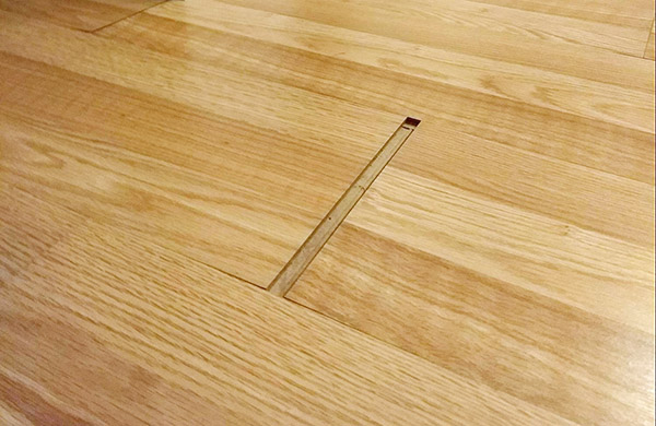 Nguyên nhân khiến sàn gỗ bị hở khe vào mùa hanh khô